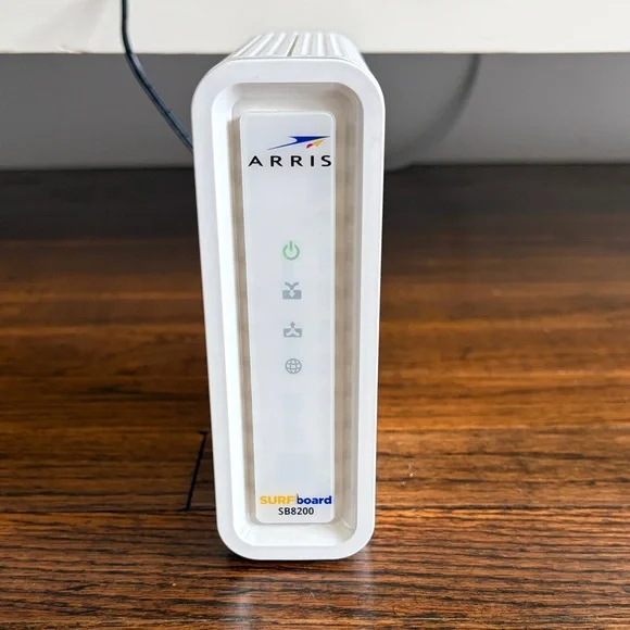 ARRIS SURFboard SB8200 White Modem